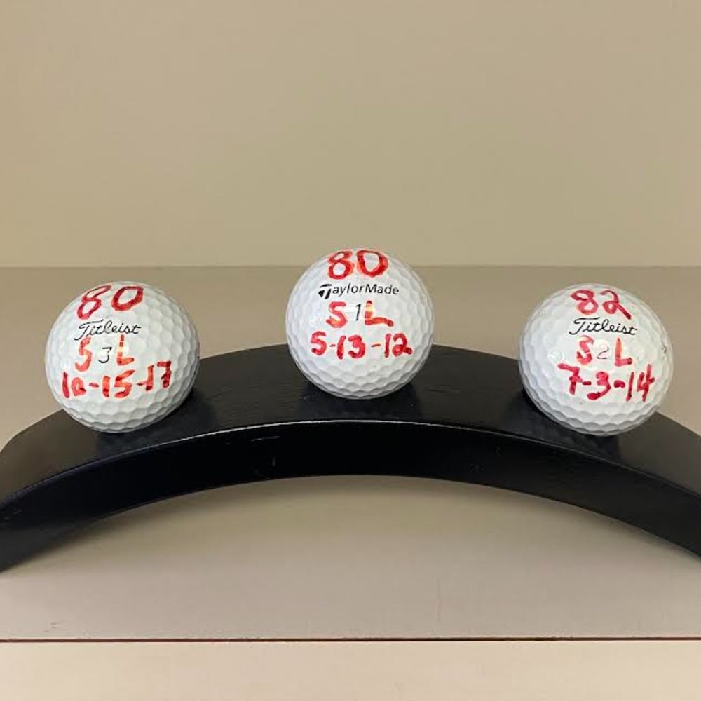3 GOLF BALL DISPLAY HOLDER